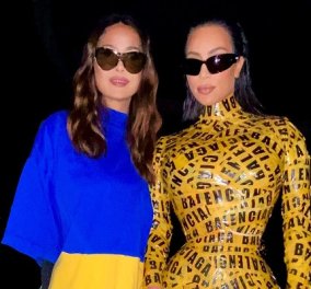 Salma Hayek - Kim Kardashian στα χρώματα της Ουκρανίας: Το show του Balenciaga γέμισε κίτρινο & μπλε (φωτό & βίντεο) - Κυρίως Φωτογραφία - Gallery - Video