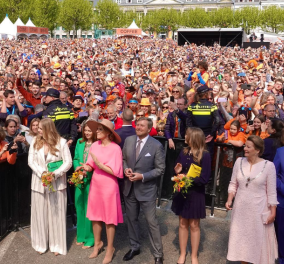 Ολλανδία - η γιορτή του Βασιλιά: Η Βασίλισσα Μάξιμα το γλέντησε με street dancing - φωτό και βίντεο  - Κυρίως Φωτογραφία - Gallery - Video