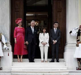 Στο Προεδρικό Μέγαρο ο βασιλιάς Φίλιππος & η βασίλισσα Ματθίλδη μετά την κατάθεση στεφάνου στον Άγνωστο Στρατιώτη (φωτό) - Κυρίως Φωτογραφία - Gallery - Video