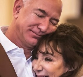Από τη μαμά του Jeff Bezos στην κούκλα Εριέττα Μαυρουδή, μητέρα της Ναταλίας Γερμανού - όλες υπέροχες! (φωτό) - Κυρίως Φωτογραφία - Gallery - Video