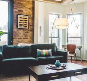Έτσι θα ανανεώσεις εύκολα και οικονομικά το σαλόνι σου - 5 τρόποι να αλλάξεις τον αγαπημένο σου χώρο (φωτό) - Κυρίως Φωτογραφία - Gallery - Video