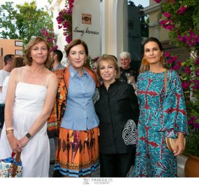 Η «ελληνική» collection του Christian Louboutin, GREEKABA στην Κηφισιά! Στην Enny Monaco η αντιπρόεδρος με Ελληνίδες που αγαπούν την μόδα (φωτό) - Κυρίως Φωτογραφία - Gallery - Video