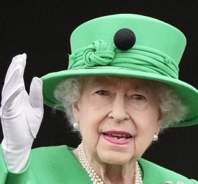 Βασίλισσα Ελισάβετ: Η εμφάνιση - έκπληξη στο μπαλκόνι του Μπάκιγχαμ & το μήνυμά της για το Πλατινένιο Ιωβηλαίο (φωτό & βίντεο) - Κυρίως Φωτογραφία - Gallery - Video