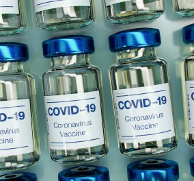 Βασιλακόπουλος: Έρχεται κοινό εμβόλιο για COVID 19 & γρίπη – Αποτελεσματική η θεραπεία και με χάπια - Κυρίως Φωτογραφία - Gallery - Video