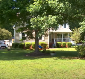 Πατέρας αυτοκτόνησε στη Βιρτζίνια - Είχε ξεχάσει το 18 μηνών παιδί του στο πίσω κάθισμα του αυτοκινήτου  - Κυρίως Φωτογραφία - Gallery - Video