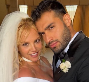 Γάμος Britney Spears - Sam Asghari: Αυτή είναι η πρώτη φωτό του ευτυχισμένο ζευγαριού - Ιδού και το νυφικό Versace - Κυρίως Φωτογραφία - Gallery - Video