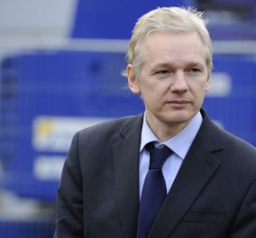 Τζούλιαν Ασάνζ: «Πράσινο φως» από Βρετανία για την έκδοση του ιδρυτή του WikiLeaks στις ΗΠΑ 