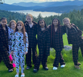 Camp North: Τα γενέθλια στην φύση για την 9χρονη κόρη της Kim Kardashian και των φιλενάδων της (φωτό - βίντεο) - Κυρίως Φωτογραφία - Gallery - Video