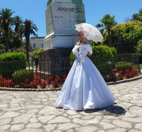 Γεωργία Μήλιου - Κέρκυρα: Η κοζανίτισσα φοιτήτρια που φοράει τα φορέματα της πριγκίπισσας Σίσσυ - «ζωντανεύουν» στους κήπους του Αχιλλείου  - Κυρίως Φωτογραφία - Gallery - Video