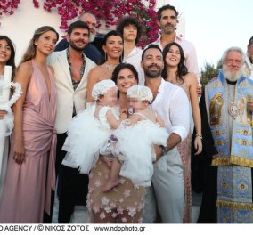 Τανιμανίδης - Μπόμπα: Οι φωτό από την βάπτιση των δίδυμων - Το ροζ φόρεμα της μαμάς, το χρυσό σύνολο της νονάς Μαρίνας Βερνίκου