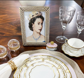 Έλληνας σεφ στο Μπάκιγχαμ: Ήταν 5 το πρωί όταν η βασίλισσα Ελισάβετ κατέβηκε με το νυχτικό στην κουζίνα – Τι του ζήτησε  - Κυρίως Φωτογραφία - Gallery - Video