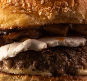 Γιάννης Λουκάκος: Burger με μανιτάρια - Ζουμερό και απολαυστικό!  - Κυρίως Φωτογραφία - Gallery - Video
