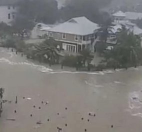 Τυφώνας Ίαν: Καταστροφικό το πέρασμά του από τη Φλόριντα - «Σάρωσε» περιουσίες και έβγαλε στους δρόμους... καρχαρίες - Κυρίως Φωτογραφία - Gallery - Video