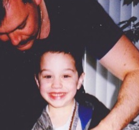 Ο Πιτ Ντέιβιντσον, το πρώην αγόρι της Κιμ Καρντάσιαν, θυμάται τον πατέρα του: Πέθανε την 11η Σεπτεμβρίου - Ήταν πυροσβέστης  - Κυρίως Φωτογραφία - Gallery - Video