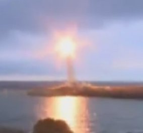 Bloomberg: Η Τουρκία έκανε δοκιμή βαλλιστικού πυραύλου πάνω από τη Μαύρη Θάλασσα (φωτό & βίντεο)