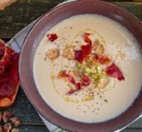 Γιάννης Λουκάκος: Σούπα βελουτέ από σελινόριζα - ένα εύκολο και πολύ νόστιμο πιάτο για τον χειμώνα (βίντεο)