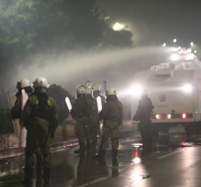 ΑΠΘ: 5 συλλήψεις, 87 προσαγωγές, 2 τραυματίες αστυνομικοί και πολλές ζημιές ο απολογισμός της επετείου του Πολυτεχνείου στη Θεσσαλονίκη