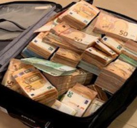 Υπόθεση Καϊλή: Η αστυνομία κυκλοφόρησε φωτογραφίες με τα λεφτά – Η γεμάτη βαλίτσα και τα κουτιά με τα χρήματα (φωτό) - Κυρίως Φωτογραφία - Gallery - Video