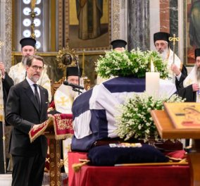 Κηδεία Κωνσταντίνου Β': «Δεν είναι αυτό το τέλος πατέρα» - Λύγισε στον επικήδειό του ο Παύλος (φωτό - βίντεο)
