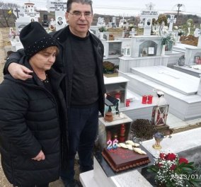 Ελένη Τοπαλούδη: Η σπαρακτική ανάρτηση της μητέρας - Πήγαν τούρτα γενεθλίων στον τάφο της κόρης τους