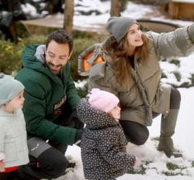 Οι Έλληνες celebrities χαρούμενοι στα χιόνια: Χριστίνα Μπόμπα, Ηλιάνα Παπαγεωργίου, Εριέττα Κούρκουλου (φωτό)