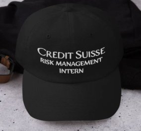 Credit Suisse από πανίσχυρη τράπεζα κατέληξε καπελάκι τζόκεϊ για συλλέκτες: Μεγάλη ζήτηση τα αναμνηστικά της τέως κραταιάς Ελβετίδας