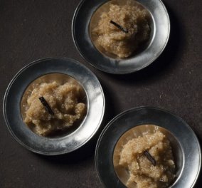 Στέλιος Παρλιάρος: Χαλβάς από ινδική καρύδα με μέλι και βανίλια- Μία νόστιμη εκδοχή του αγαπημένου σας γλυκού! - Κυρίως Φωτογραφία - Gallery - Video