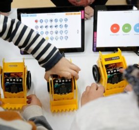 Good news: Η ρομποτική, "παιχνίδι-μάθημα" στα χέρια των παιδιών νηπιαγωγείων, δημοτικών, γυμνασίου - Τα πρώτα 177.000 σετ παραδόθηκαν στα σχολεία - Κυρίως Φωτογραφία - Gallery - Video