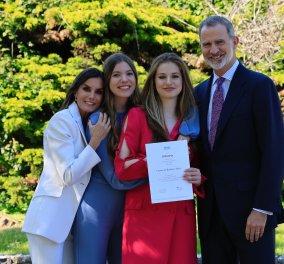 Περήφανες royal μαμάδες! Χαρές για τη βασίλισσα Λετίτσια & τη βασίλισσα Μαξίμα καθώς οι κόρες τους αποφοίτησαν από το κολλέγιο  - Κυρίως Φωτογραφία - Gallery - Video
