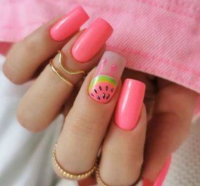 30 εντυπωσιακά σχέδια στα νύχια για τον Ιούλιο 2023 - Εντυπωσιακά και περίτεχνα nail art designs με summer vibes
