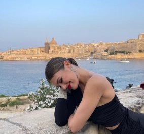 Κλέλια Ανδριολάτου: Σαν σταρ του Χόλυγουντ σε Φεστιβάλ Κινηματογράφου στη Μάλτα - Glamorous κοσμήματα & μαύρο έξωμο φόρεμα (φωτό - βίντεο)  - Κυρίως Φωτογραφία - Gallery - Video