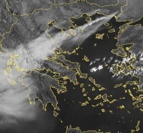 Δορυφορικές εικόνες της Ελλάδας με τις φωτιές 110.000 τετ. χλμ - Δείτε το πέπλο καπνού - Κυρίως Φωτογραφία - Gallery - Video