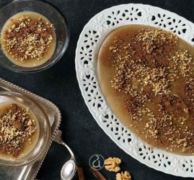 Η Αργυρώ Μπαρμπαρίγου μας φτιάχνει: Μουσταλευριά παραδοσιακή & συγκλονιστική - Γλυκό χωρίς ζάχαρη!