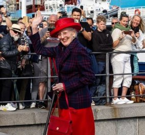 Βασίλισσα Μαργκρέτε της Δανίας: Μοναδικό στιλ με κόκκινη φούστα & ασορτί καπελάκι - Που βρέθηκε η διαχρονική royal; - Κυρίως Φωτογραφία - Gallery - Video