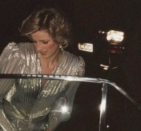 Vintage pic: Το ασημί φουστάνι με όλη την πλάτη έξω της πριγκίπισσας Νταϊάνα μας άφησε άφωνες - Που πήγε φορώντας ένα iconic outfit - Κυρίως Φωτογραφία - Gallery - Video