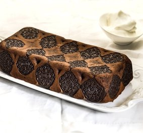  Αργυρώ Μπαρμπαρίγου: Μας προτείνει κέικ σοκολάτας υγρό - μοναδικό, ισορροπημένο και ευφάνταστο