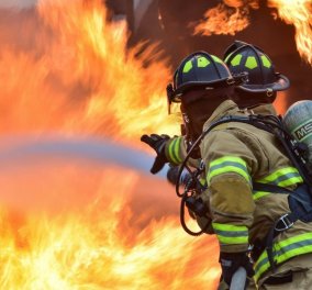Χαλκιδική: Σοκ! Ανήλικη έκαψε ολοσχερώς το σπίτι της φίλης της λόγω… ερωτικής αντιζηλίας - Κυρίως Φωτογραφία - Gallery - Video