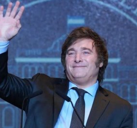 Επικός ο πανηγυρισμός του νεοεκλεγμένου Προέδρου της Αργεντινής Javier Milei: "Ντελίριο" ενθουσιασμού - Δείτε το βίντεο
