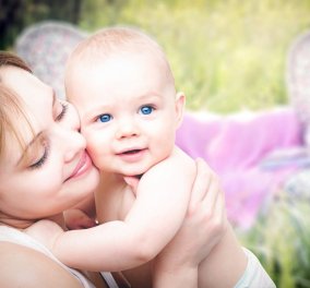 Eπίδομα μητρότητας: Ποιες μητέρες θα πάρουν αναδρομικά 780 ευρώ - Που θα κάνετε αίτηση