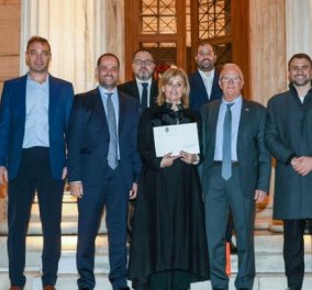 Θάλασσες Αριστείας: Το ξεχωριστό βραβείο της Τάξεως των Ηθικών και Πολιτικών Επιστημών από την Ακαδημία Αθηνών 