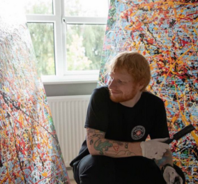 Ed Sheeran: Δώρισε 1.000.00 λίρες στο σχολείο του – Εκεί μάθαινε να ζωγραφίζει ο 32χρονος superstar (φωτό & βίντεο) - Κυρίως Φωτογραφία - Gallery - Video