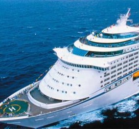 Good Νews: 3.150 τουρίστες αποβιβάστηκαν σήμερα απο το πολυτελές κρουαζιερόπλοιο «Navigator Of The Seas» στα Χανιά!‏ - Κυρίως Φωτογραφία - Gallery - Video