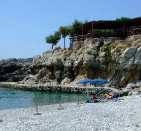 Good news: Οι αναγνώστες της Guardian ψήφισαν μια ταβέρνα στην Κρήτη και ένα beach bar στην Σαντορίνη ως τα καλύτερα παραθαλάσσια μαγαζιά στην Ευρώπη! - Κυρίως Φωτογραφία - Gallery - Video