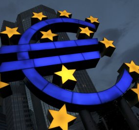 Κέρδη αλλά και ζημίες από την πτώση του ευρώ - Tι λένε οι οικονομολόγοι και τι οι αγορές - Κυρίως Φωτογραφία - Gallery - Video