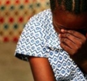 Κένυα: Βίασαν 16χρονη έφηβη & την πέταξαν στο βόθρο νομίζοντας ότι είναι νεκρή! - Κυρίως Φωτογραφία - Gallery - Video