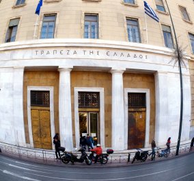 Η έκτακτη μυστική σύσκεψη του Γ. Στουρνάρα για την οικονομία - Αγωνία για τα ταμειακά διαθέσιμα - Τι αποφάσισαν στην Τράπεζα της Ελλάδος! - Κυρίως Φωτογραφία - Gallery - Video