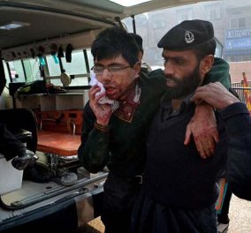 Πακιστάν: Παγκόσμιος θρήνος για τη σφαγή των μικρών μαθητών από Ταλιμπάν - 132 νεκροί - Εικόνες & βίντεο από το μακελειό που κόβουν την ανάσα - Κυρίως Φωτογραφία - Gallery - Video