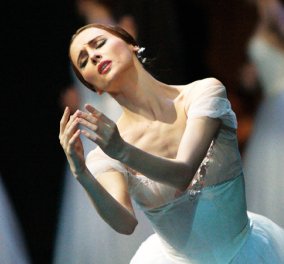 : Η μεγάλη ντίβα του κλασικού χορού, η πρίμα μπαλαρίνα Σβετλάνα Ζαχάροβα, έρχεται απόψε στο Μέγαρο Μουσικής! - Κυρίως Φωτογραφία - Gallery - Video