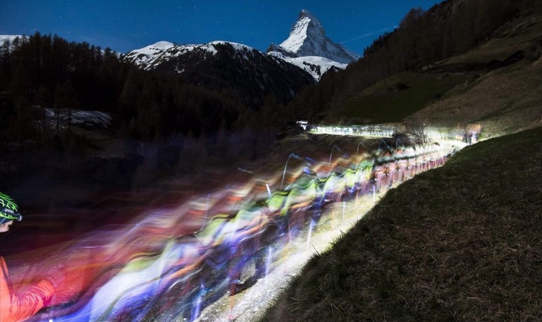 Απίστευτη εικόνα με αγώνα ορειβατικού σκι στην Ελβετία: Picture: EPA / JEAN-CHRISTOPHE BOTT