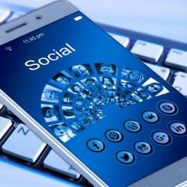 Ηλεκτρονικό Εμπόριο: Πως τα smartphone και τα social media αλλάξαν την αγορά - Πάνω από 100 δισ. ο τζίρος το 2023 στη ΝΑ Ευρώπη